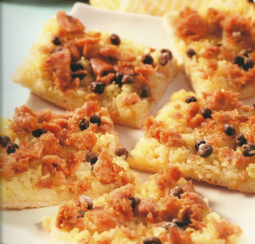 Pizza con tonno e patate