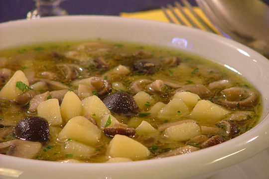 Minestra di patate e funghi